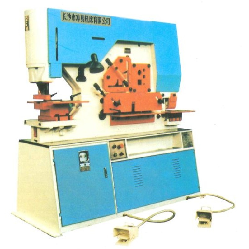 Aiko Hydraulic Ironworker Q35-25 (120Ton) | Model : Q35Y-25