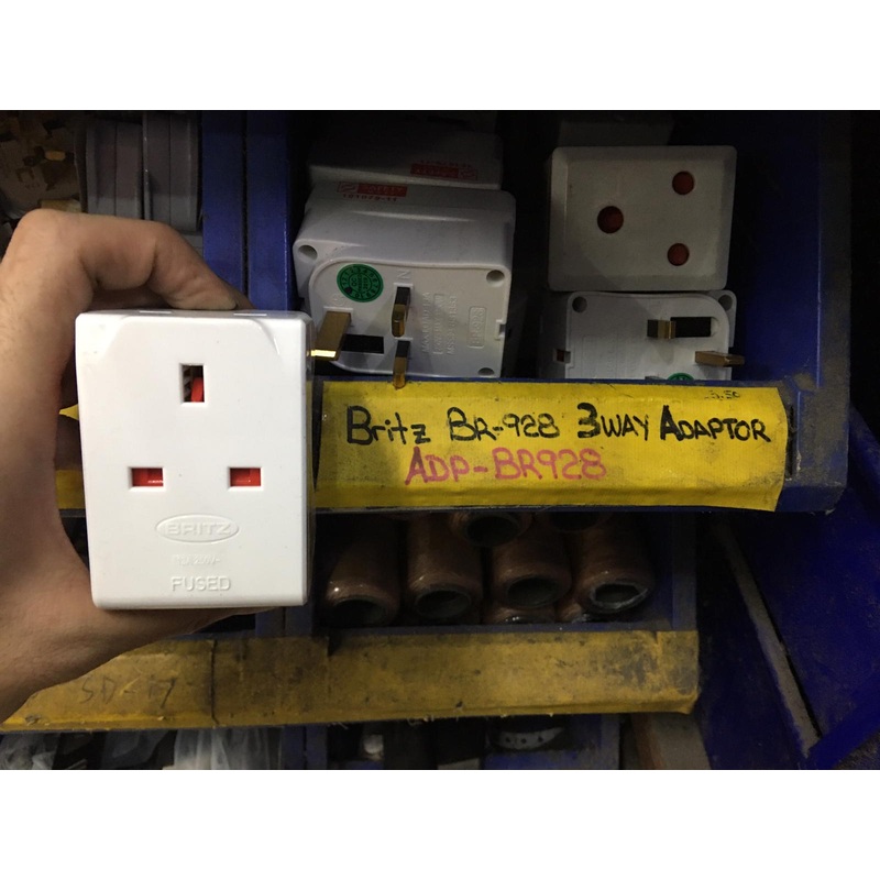 BRITZ 3 Way Multi Plug Adaptor Socket BR-928 & BR-928L | Model : ADP-BR928 928